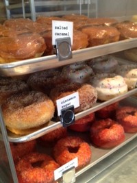fonuts donut display 2 gf.jpg